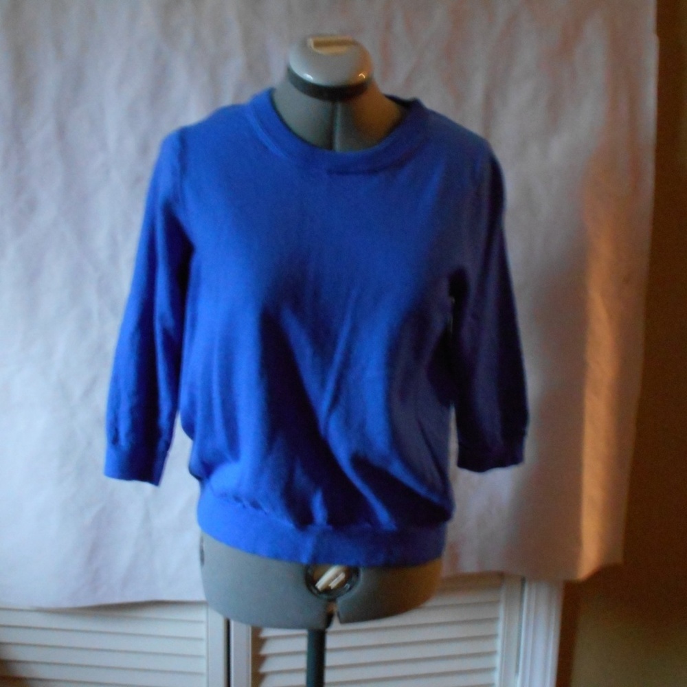 J Crew Light Weight Sweater Size XL